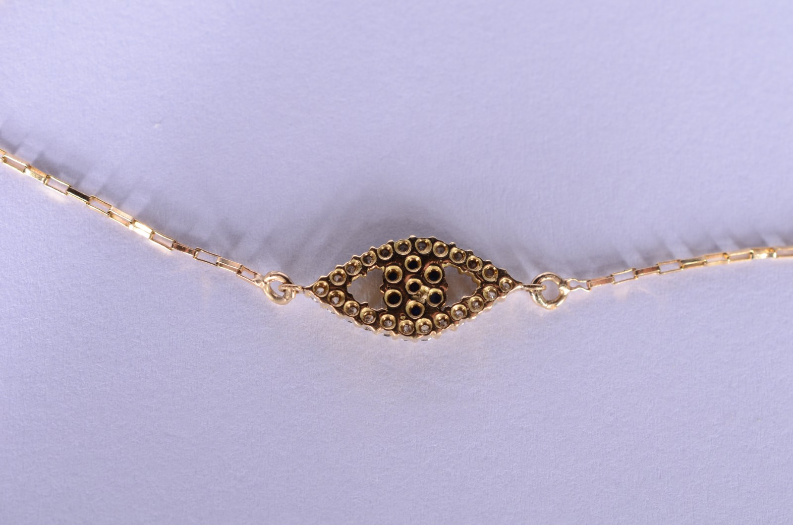 Colar com pendente de ouro 18 k., contraste 750 mls, malha com... - foto 6 de 7
