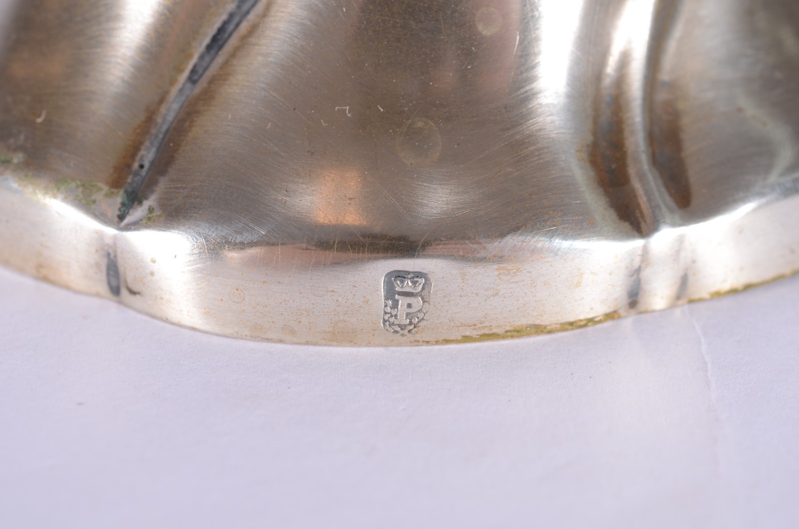Taça/vaso de prata portuguesa contraste P Coroa. Peso da prata: 840... - foto 4 de 6