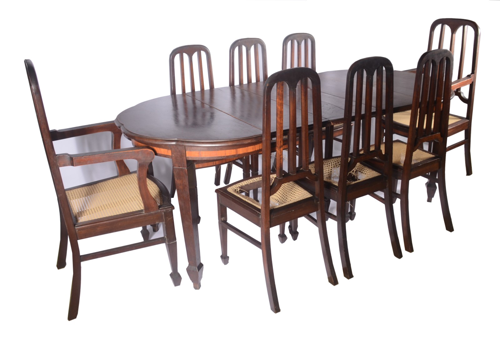 Mesa de jantar de madeira nobre com 5 tabuas extensoras (2 tabuas... - foto 1 de 11