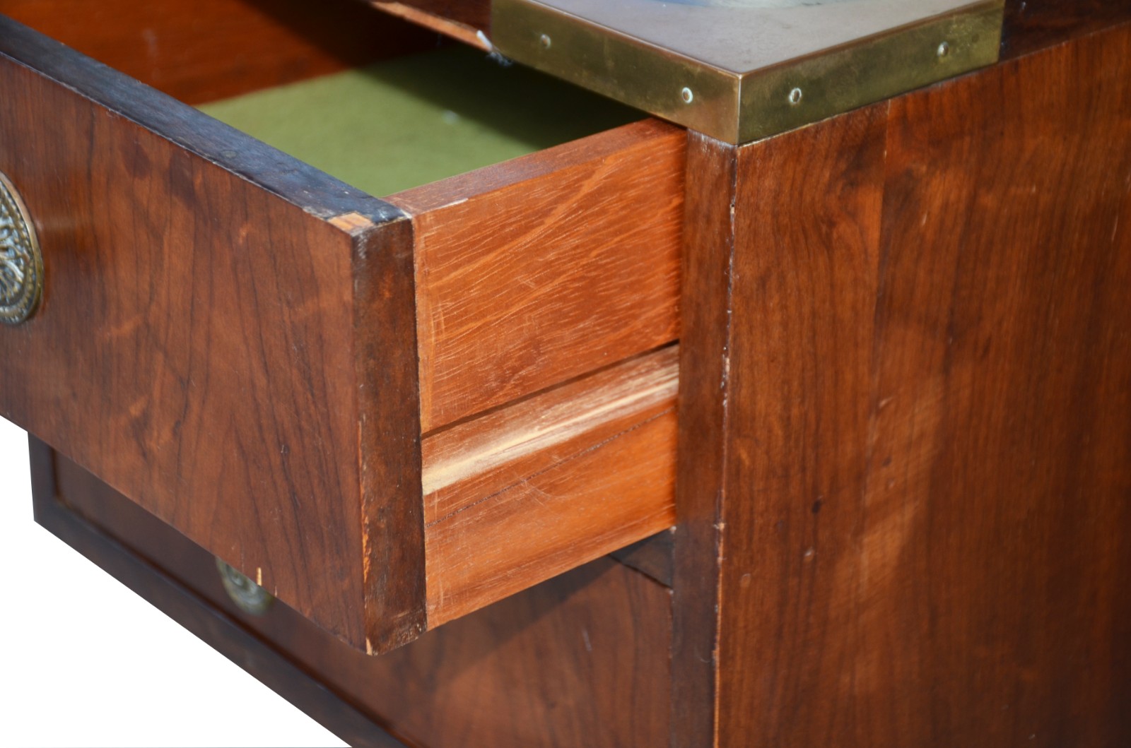 Mesa de escritório de madeira, tampo recortado com 4 gavetas, apoio... - foto 4 de 7