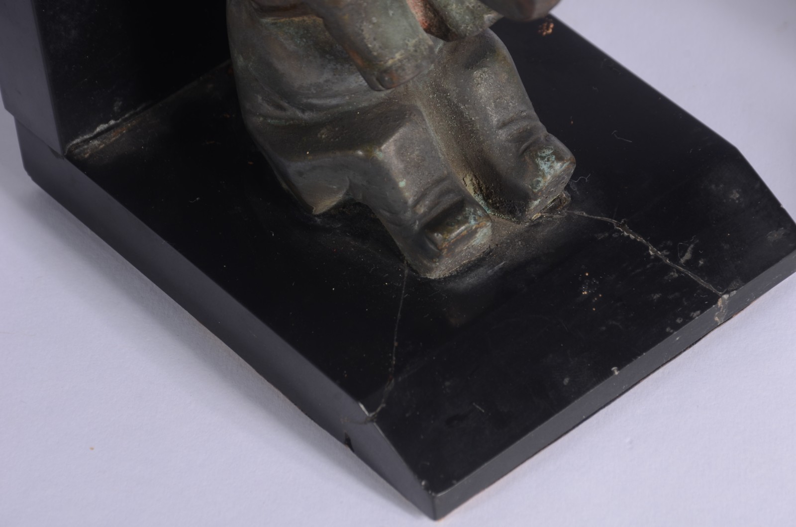 Par de serre livres com figuras de elefantes em metal e bases de... - foto 5 de 7