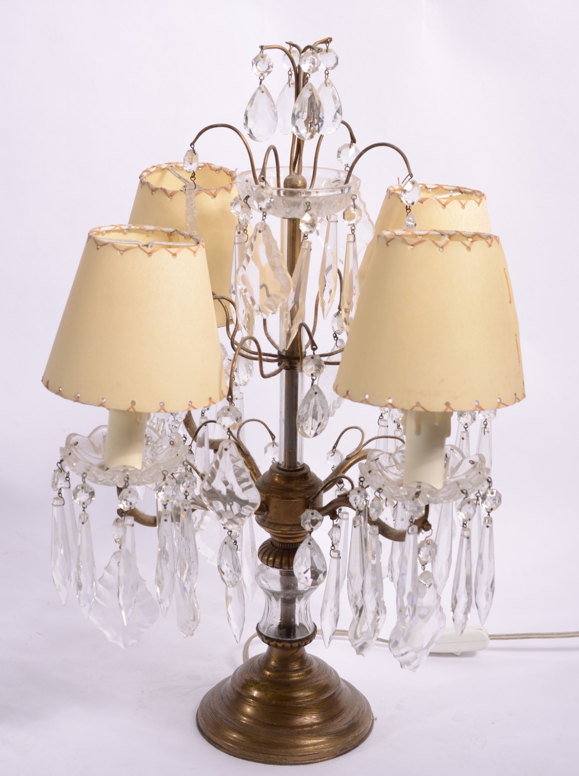 Girandole de metal dourado para quatro luzes, pingentes e placas de... - foto 1 de 11