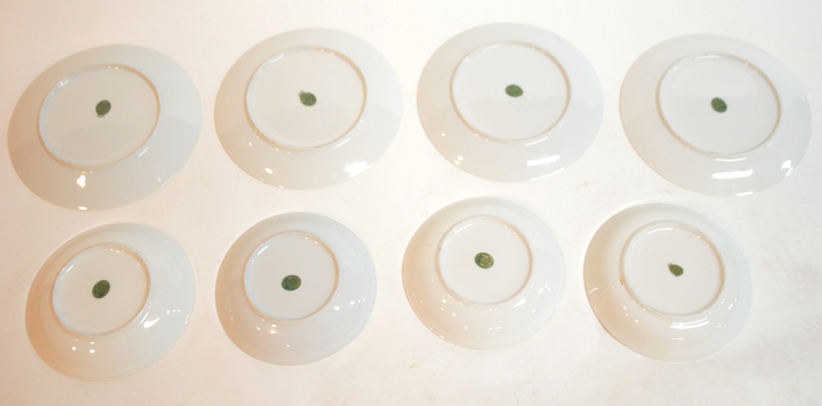Conjunto de porcelana alemã da Bavaria, composto de: 4 pratos rasos e... - foto 4 de 5