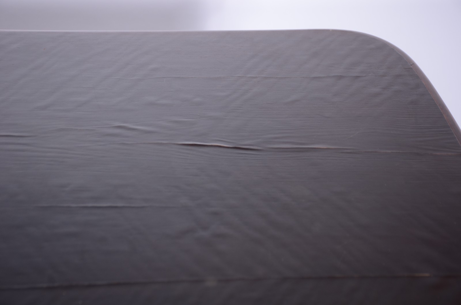 Mesa de jantar de madeira nobre com duas tábuas extensoras (0,35 cm x... - foto 5 de 8