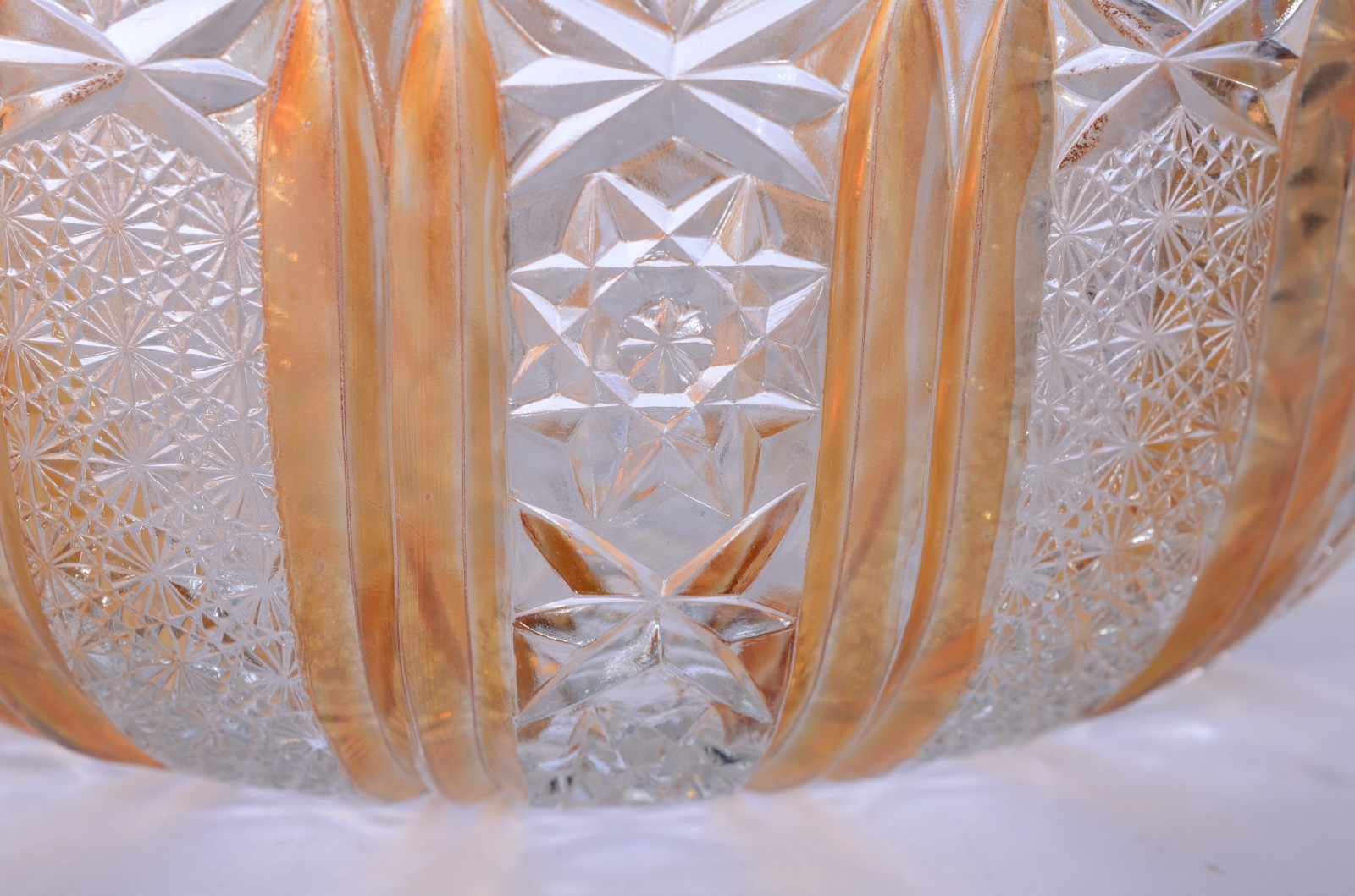 Dois bowls/saladeiras de cristal âmbar lapidado. - foto 4 de 8