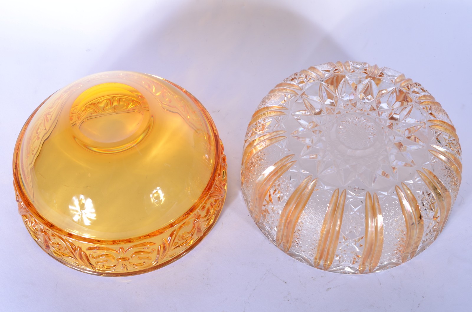 Dois bowls/saladeiras de cristal âmbar lapidado. - foto 8 de 8