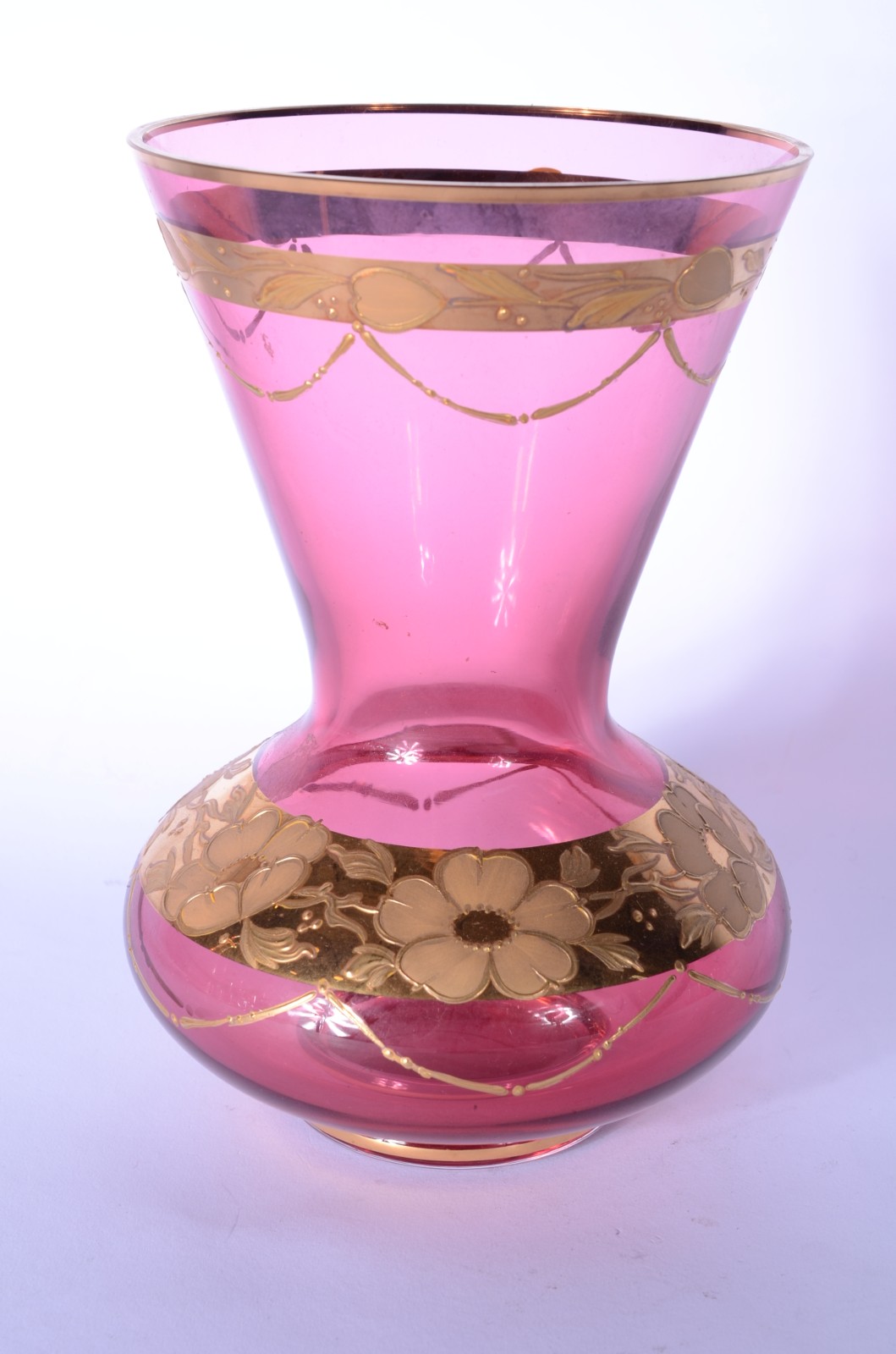 Conjunto de cristal tcheco vermelho com pássaros lavrados e realces... - foto 8 de 11