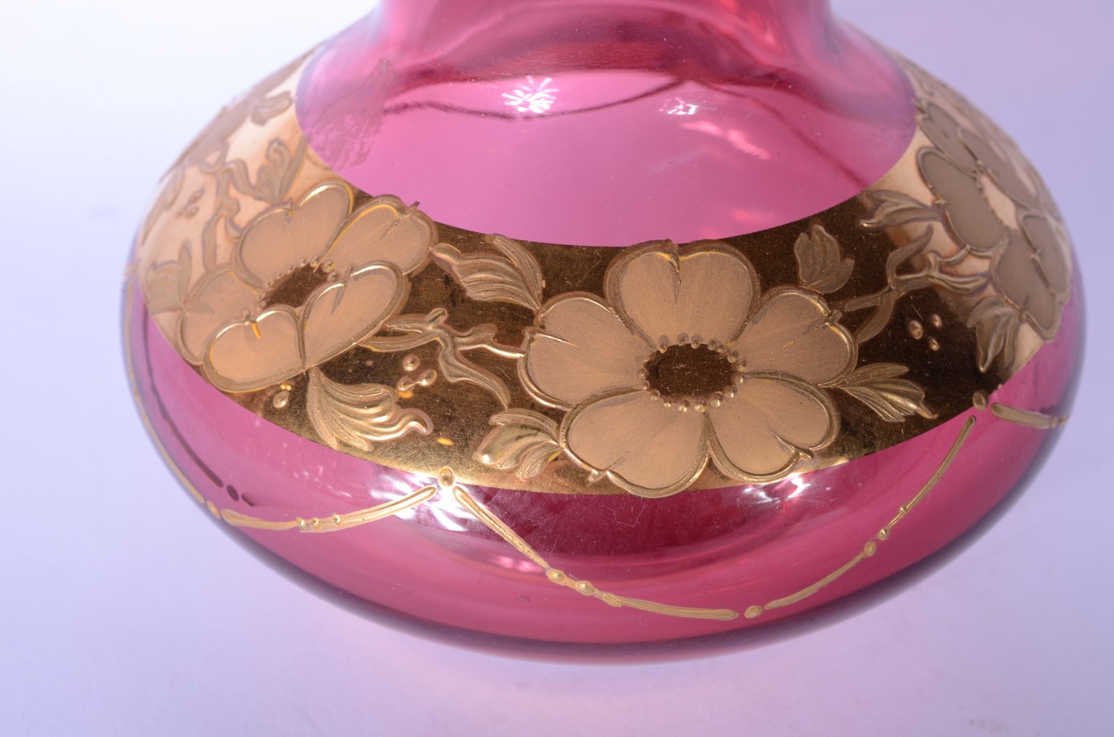 Conjunto de cristal tcheco vermelho com pássaros lavrados e realces... - foto 10 de 11