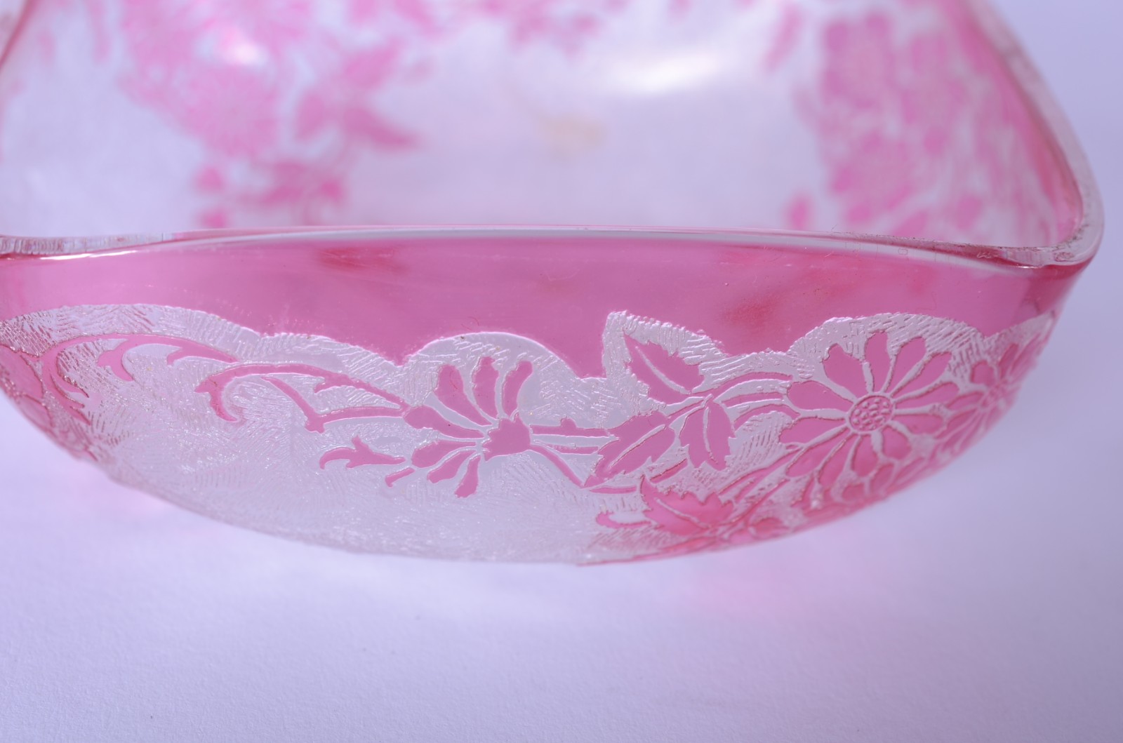 Conjunto de antigas lavandas de cristal lavrado com flores, doublé... - foto 6 de 9