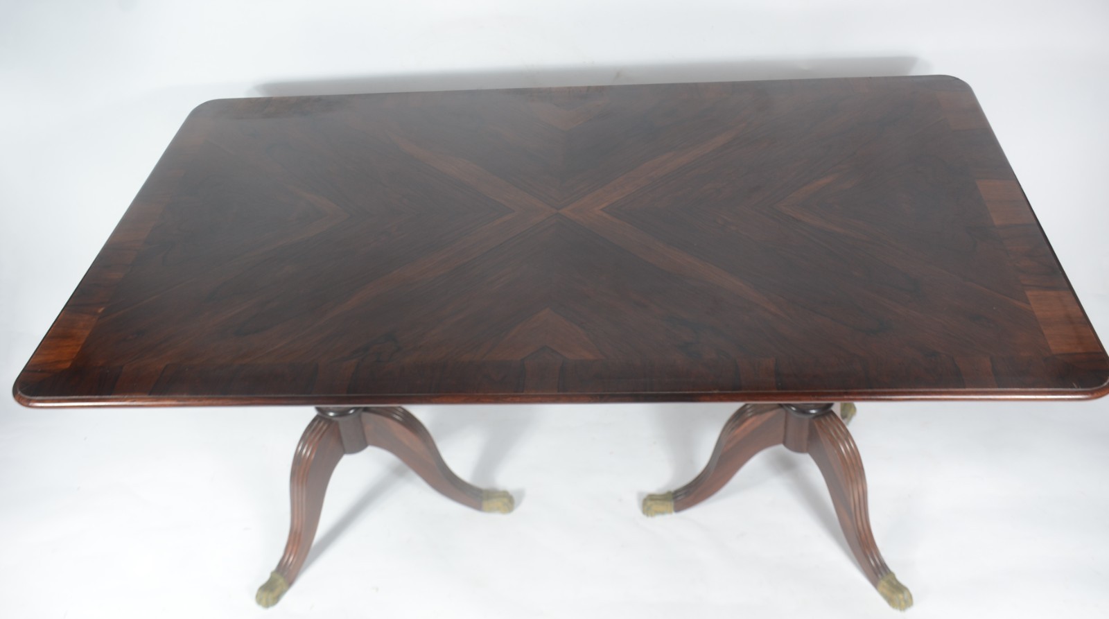 Mesa de jantar de jacarandá, estilo inglês, tampo retangular... - foto 3 de 9