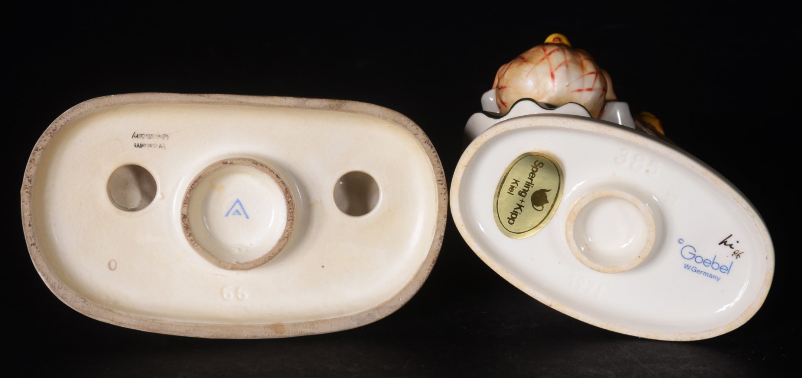 Par de estatuetas de porcelana alemã Goebel feitos pelo artista... - foto 10 de 11