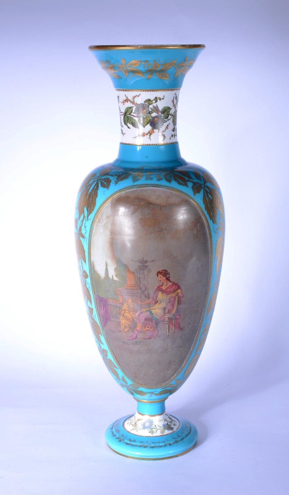 Belíssimo vaso de porcelana francesa Velho Paris, decorado com... - foto 3 de 10