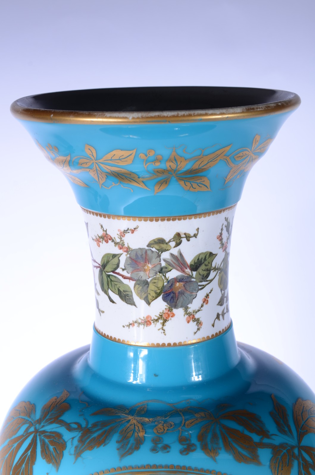 Belíssimo vaso de porcelana francesa Velho Paris, decorado com... - foto 6 de 10
