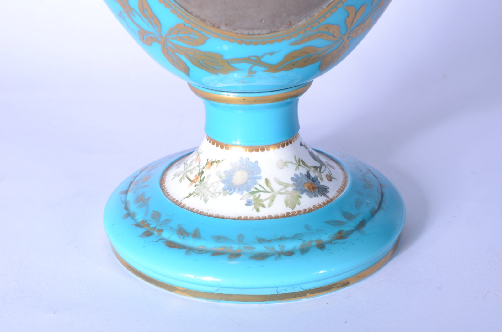 Belíssimo vaso de porcelana francesa Velho Paris, decorado com... - foto 7 de 10