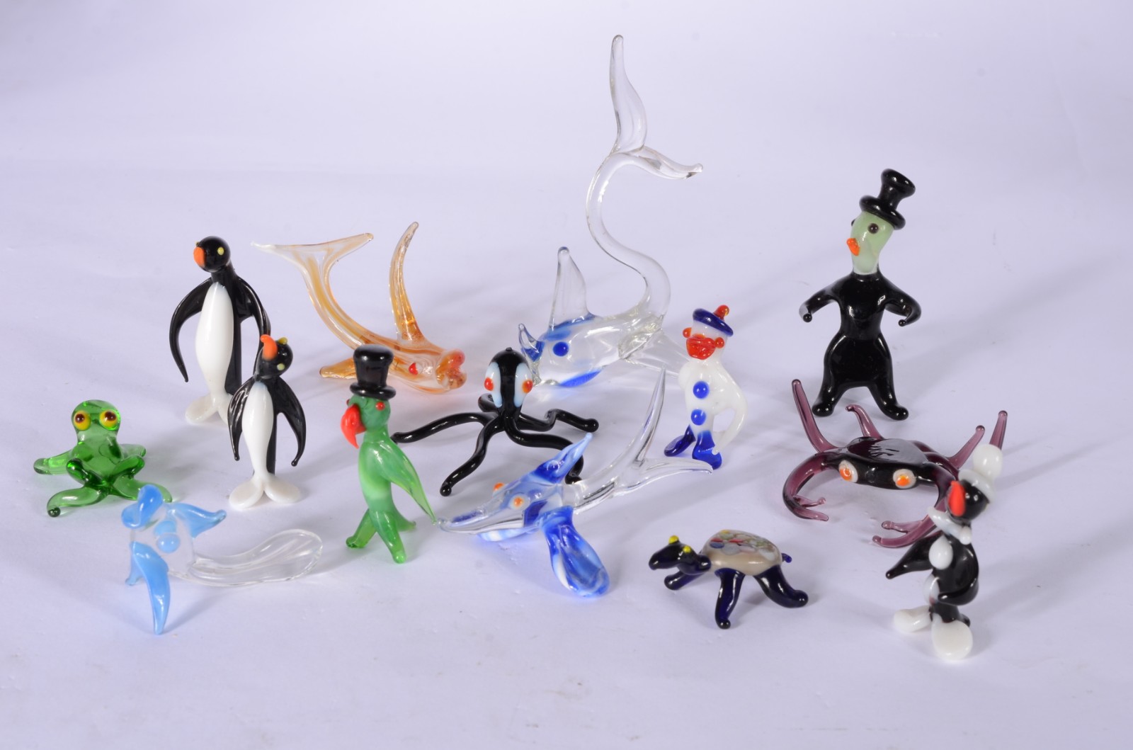 Lote com 14 miniaturas diversas de murano. - foto 1 de 3