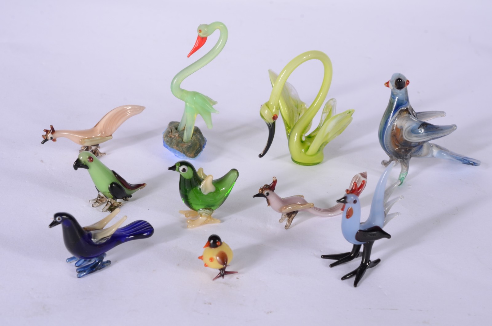 Lote com 17 miniaturas de murano. - foto 3 de 3