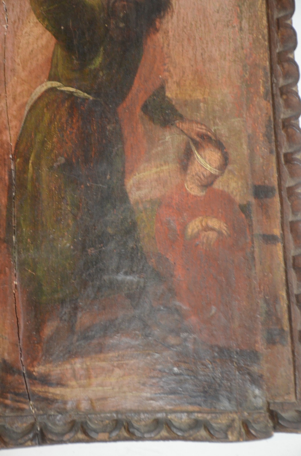 Tríptico de madeira com pinturas em policromia representando o Antigo... - foto 4 de 9