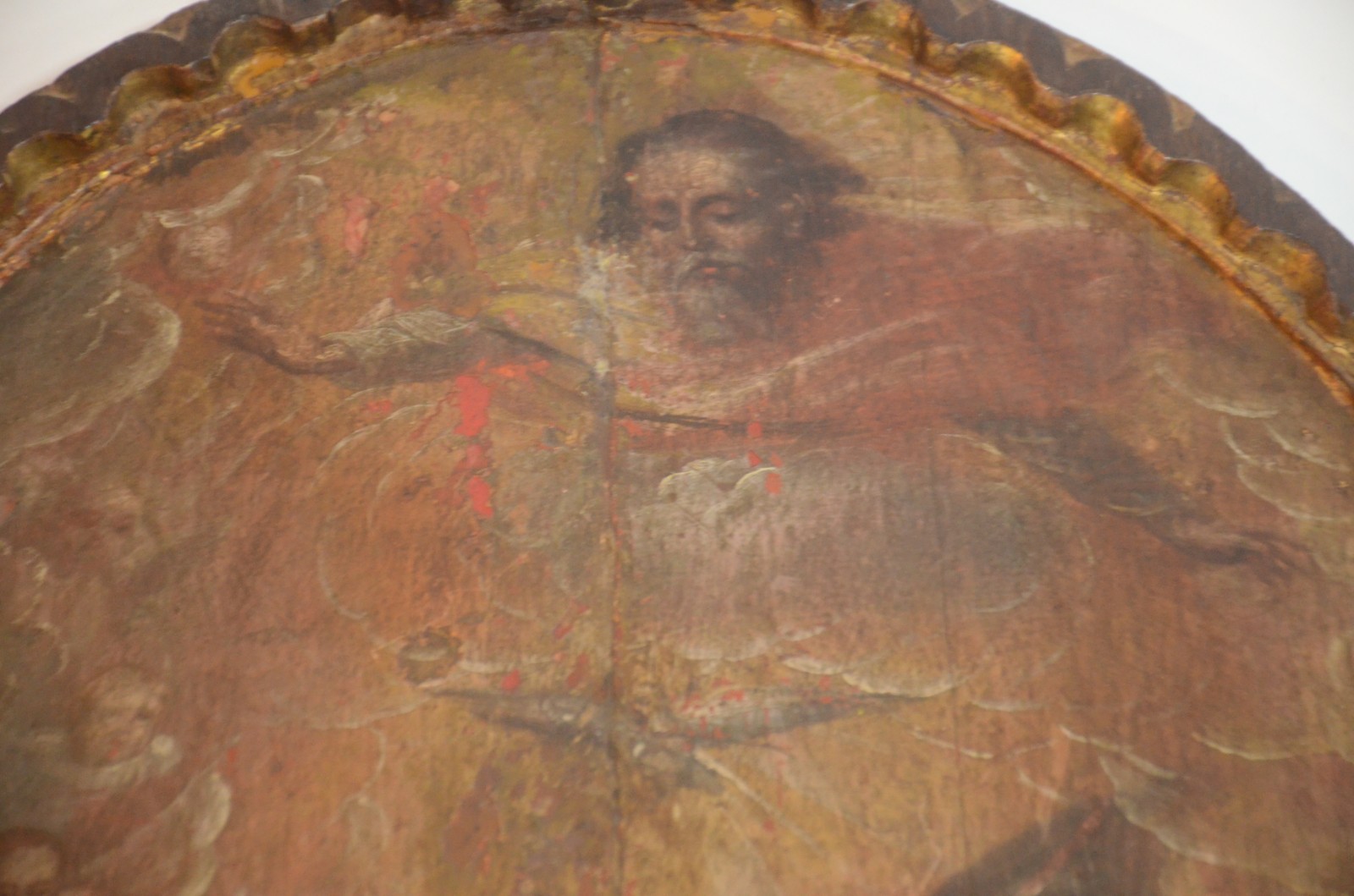 Tríptico de madeira com pinturas em policromia representando o Antigo... - foto 6 de 9
