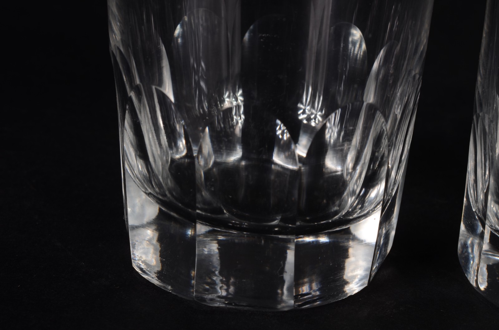 Conjunto com 6 copos longos e 9 copos para batida de cristal com... - foto 4 de 6