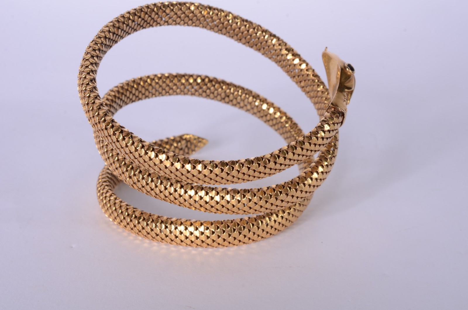 Pulseira de ouro 18 k., feitio cobra, contraste 750 mls. Peso total... - foto 7 de 8
