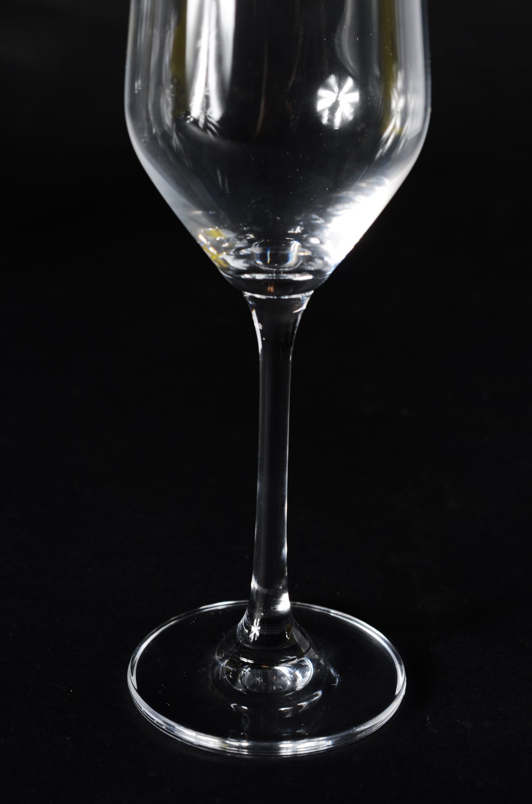 Seis flutes de cristal para champagne, 220 ml. - foto 3 de 4