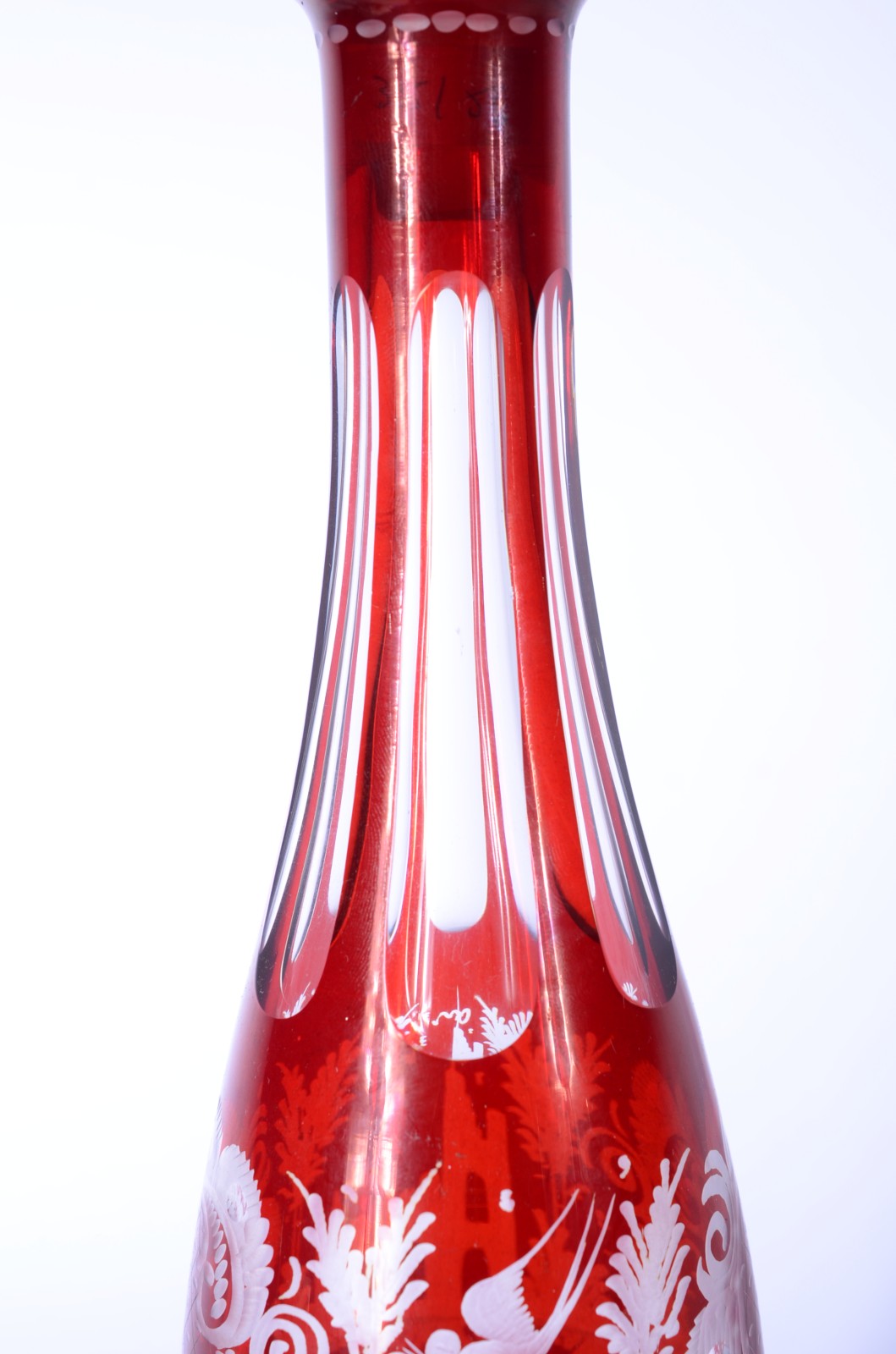 Garrafa de cristal tcheco double rubi com guirlandas e pássaros... - foto 4 de 8