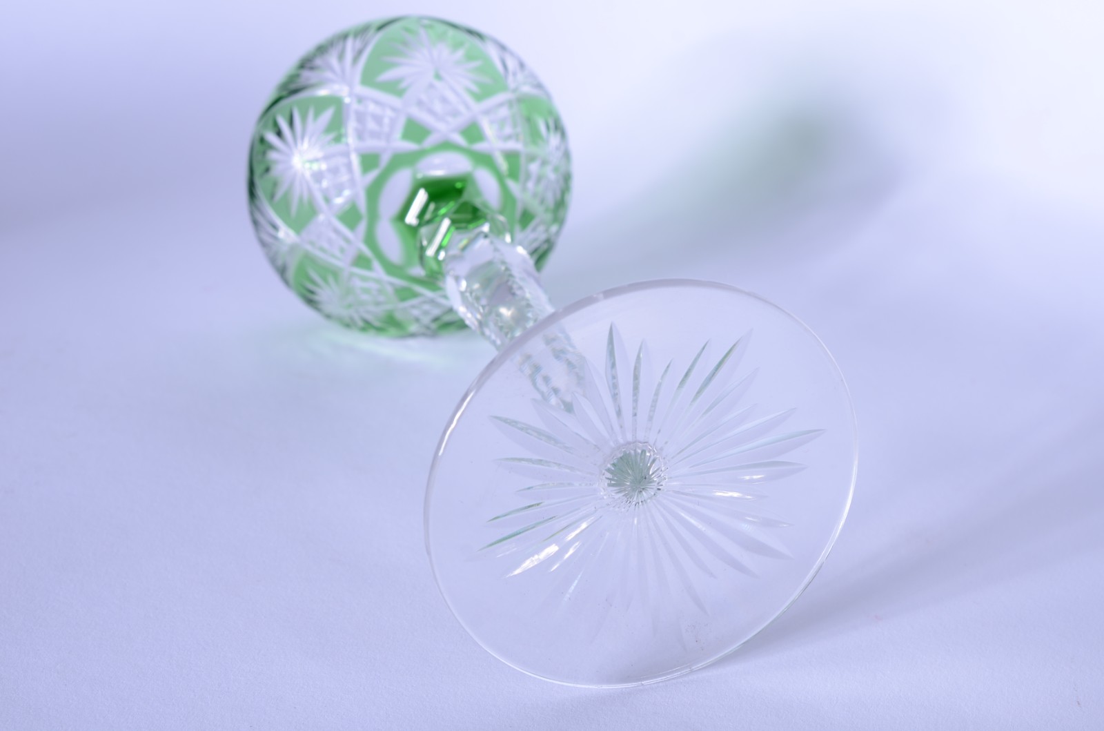 Cinco taças para vinho de cristal europeu double verde lapidado, pés... - foto 6 de 6