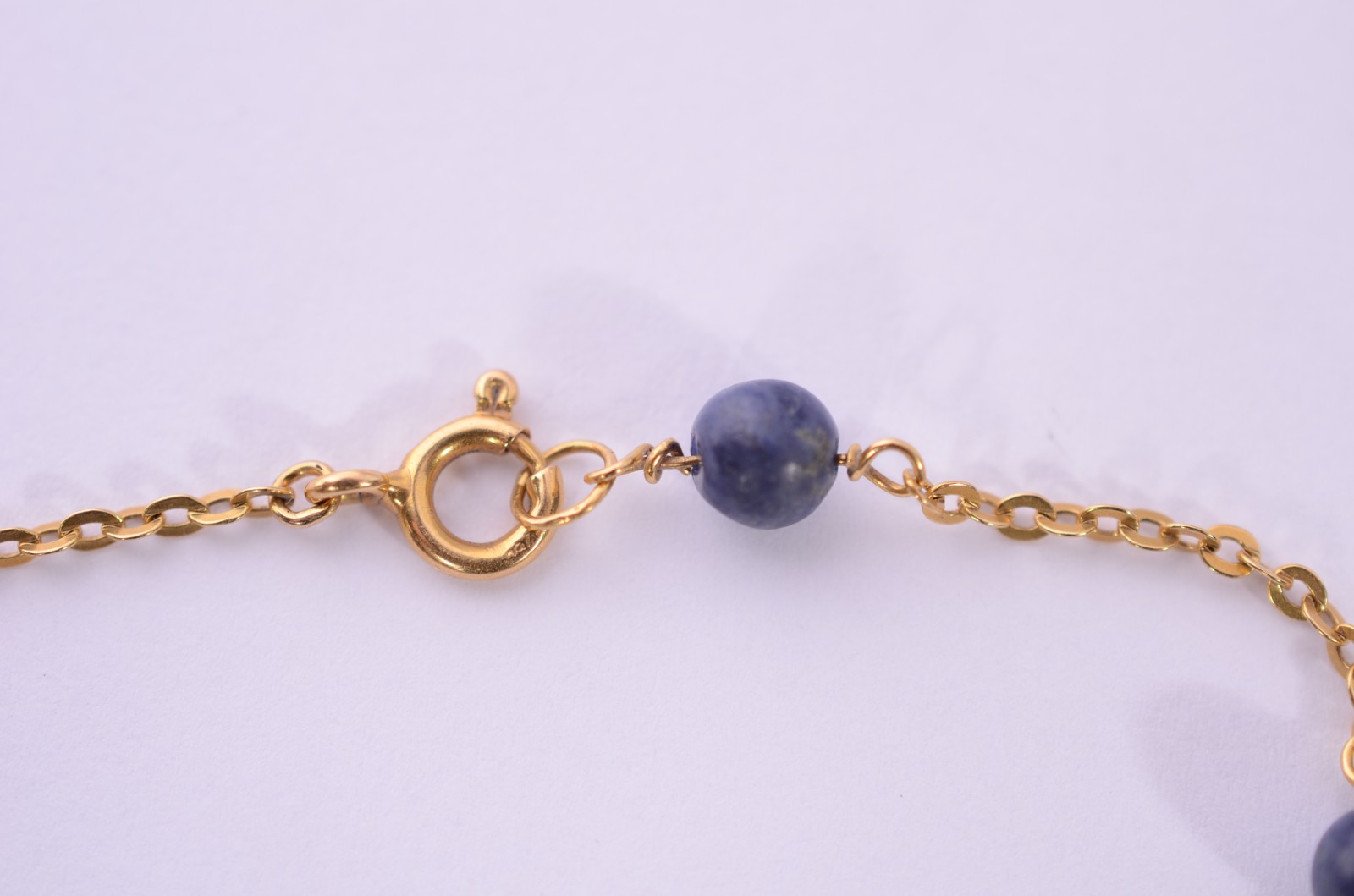 Pulseira de ouro 18 k., com pedras azuis. (Por motivos de segurança a... - foto 4 de 5