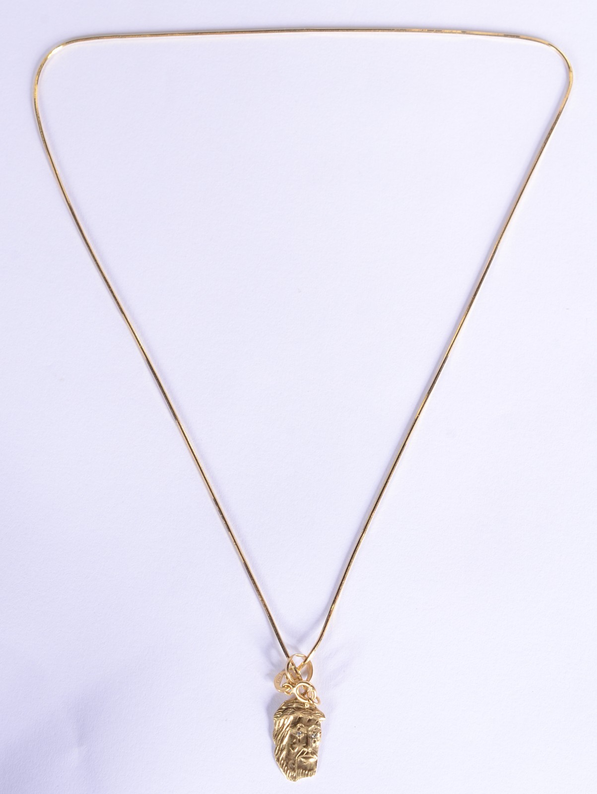 Colar de ouro 18 k., contraste 750 mls modelo "rabo de rato" com... - foto 2 de 6