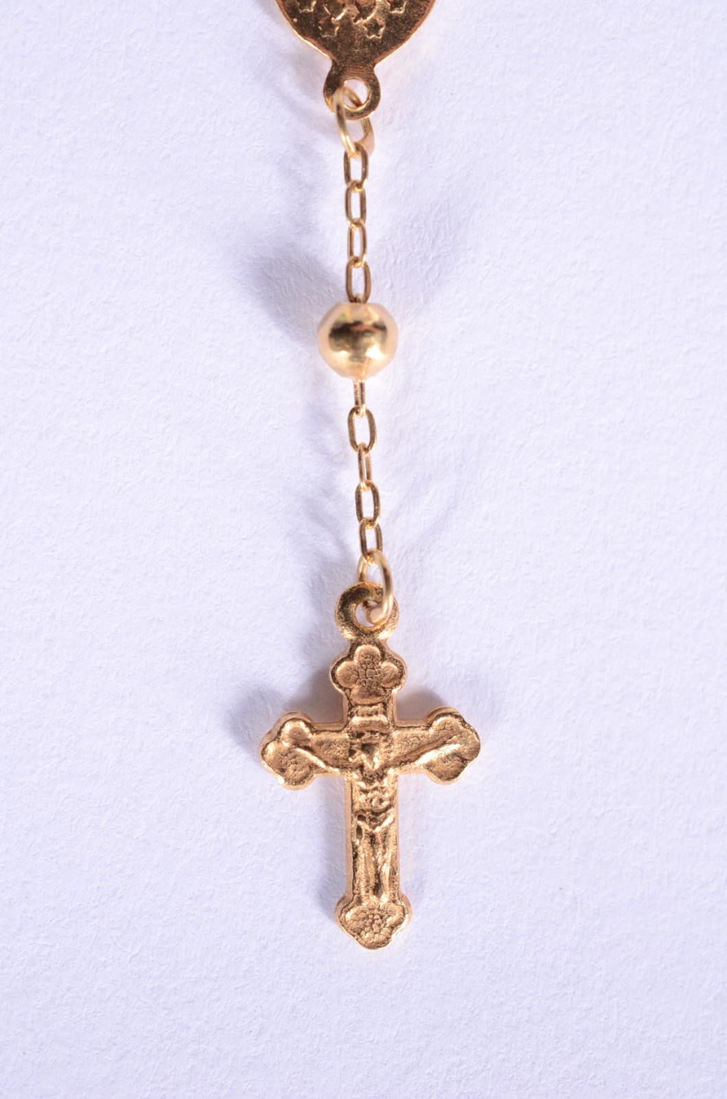Colar na forma de terço com bolinhas de ouro 18 k., contraste 750... - foto 1 de 8