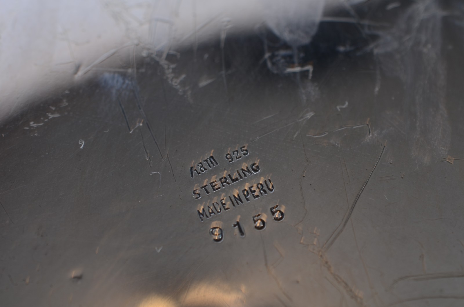 Fruteira de prata Sterling, 925 mls, três pés feitio bola. Peso da... - foto 7 de 7