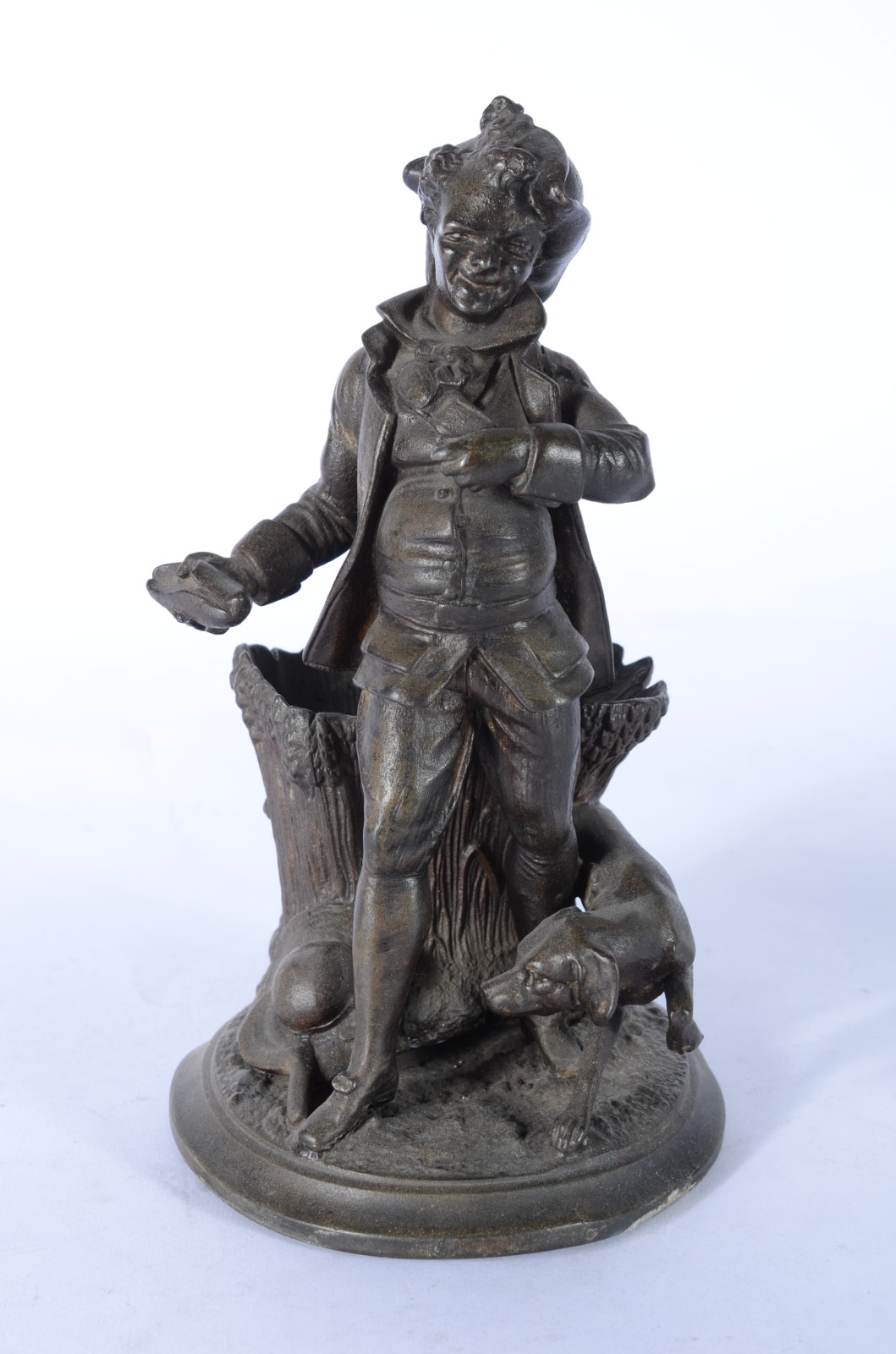Estatueta de petit bronze representando homem com cachorro (base... - foto 1 de 8