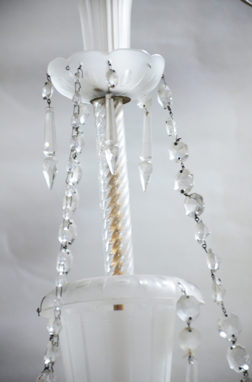 Lustre de cristal para 3 luzes com mangas foscas e bordas feitio... - foto 2 de 6