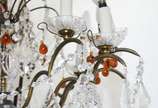 Lustre de metal para 12 luzes com pingentes e c... - Lustre de metal para 12 luzes com pingentes e contas de cristal, estilo Versailles.