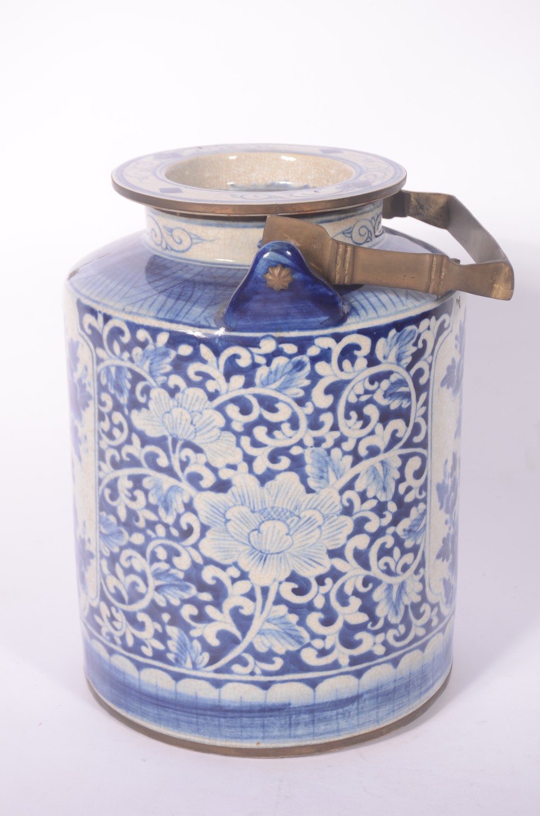 Grande chaleira decorativa de porcelana oriental em tons de azul e... - foto 5 de 8