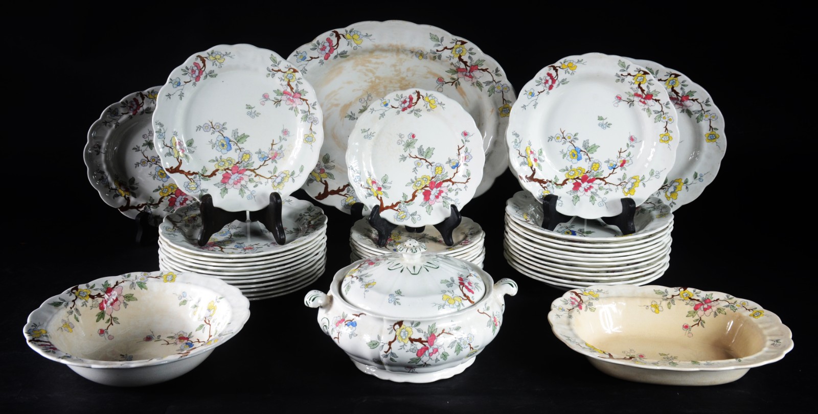 Aparelho de jantar de porcelana inglesa - "Chinese Tree", composto... - foto 1 de 10