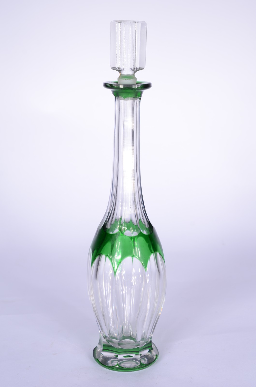 Conjunto com licoreira e 3 cálices de cristal doublé verde lapidação... - foto 4 de 6