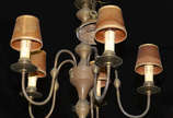 Lustre de metal estilo holandês para cinco lâmp... - Lustre de metal estilo holandês para cinco lâmpadas , pequenas cúpulas  de pergaminho