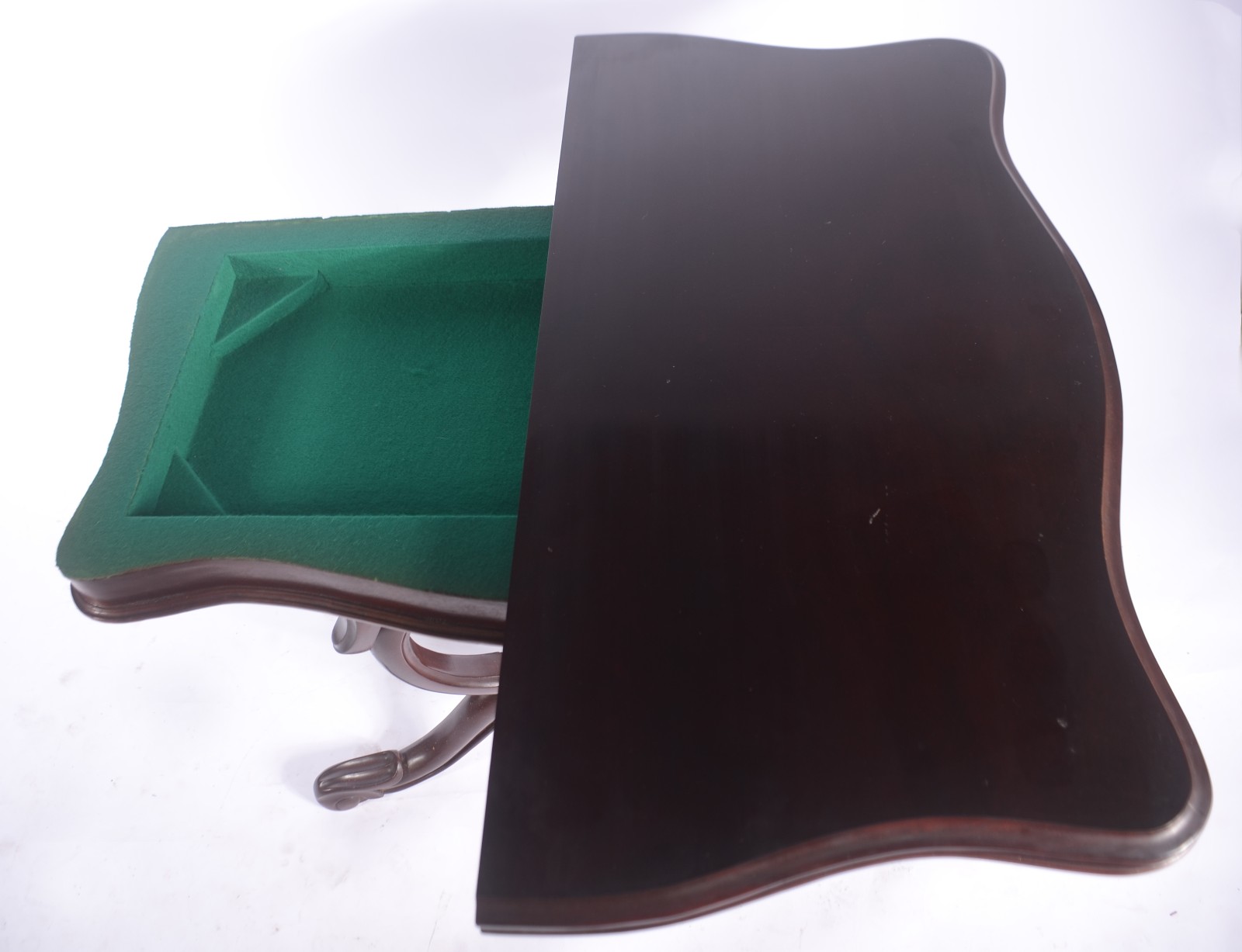 Elegante aparador/mesa de jogo de madeira nobre, tampo dobrável... - foto 6 de 11