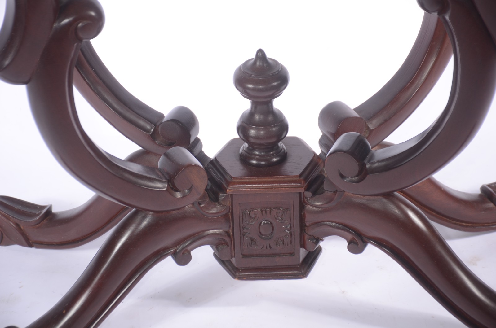 Elegante aparador/mesa de jogo de madeira nobre, tampo dobrável... - foto 9 de 11