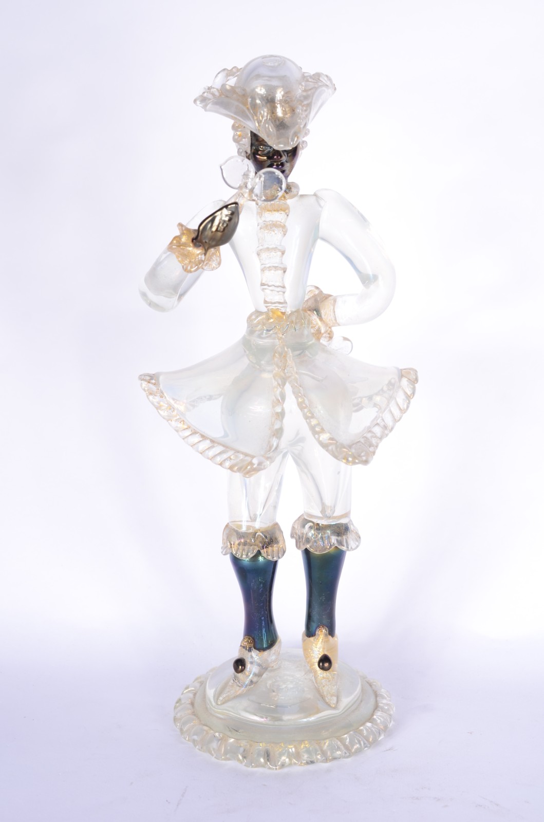 Escultura de murano representando figura masculina com pó de ouro... - foto 2 de 10
