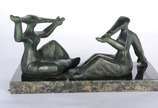 Alfredo Ceschiatti (1918-1989), As Banhistas - Escultura de bronze com base de mármore. Assinada. (Esta escultura em tamanho natural ornamenta o lago em frente ao "Palácio da Alvorada" em Brasília)