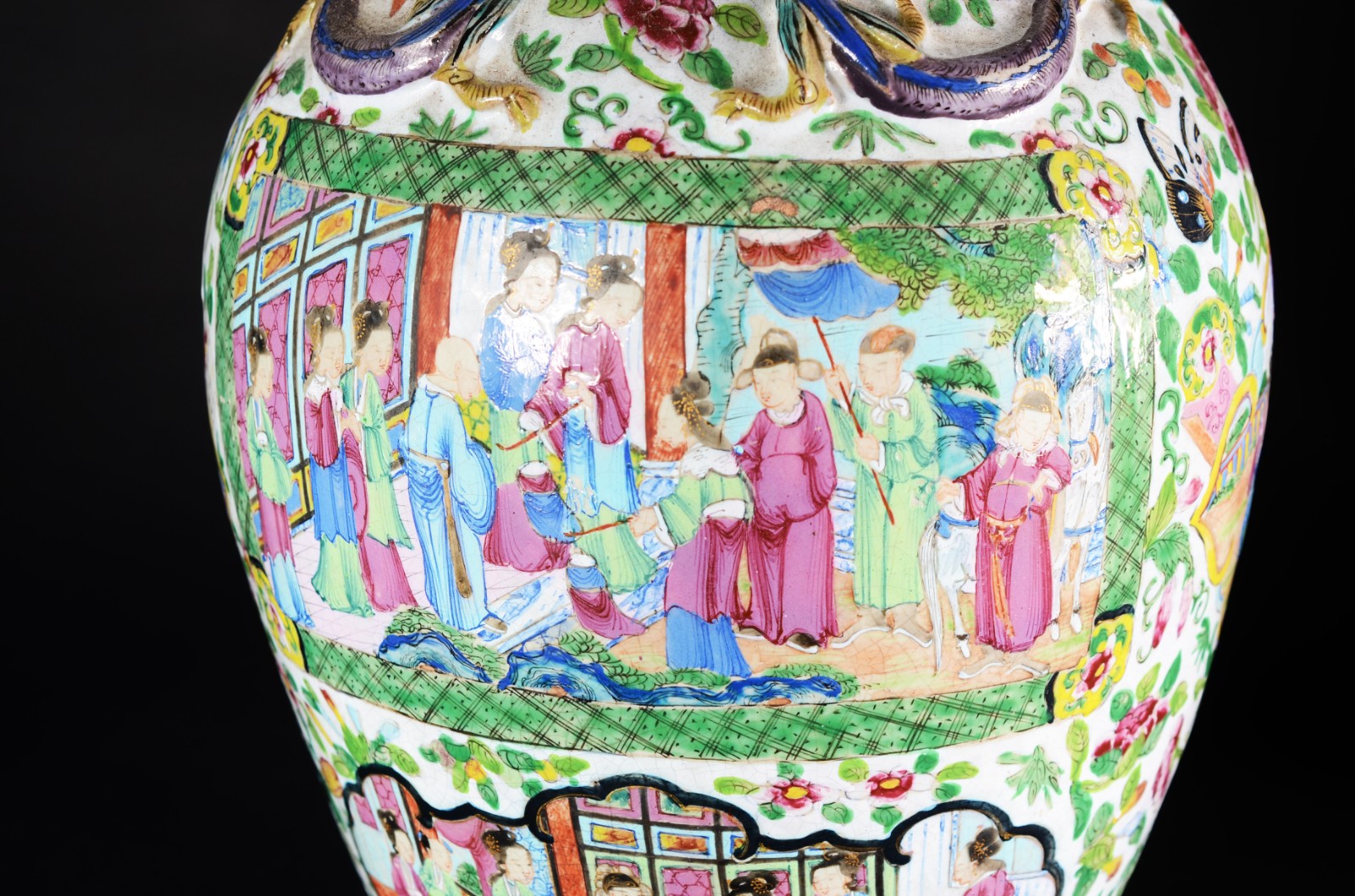 Original vaso de formato balaústre em porcelana chinesa, do reinado... - foto 3 de 10