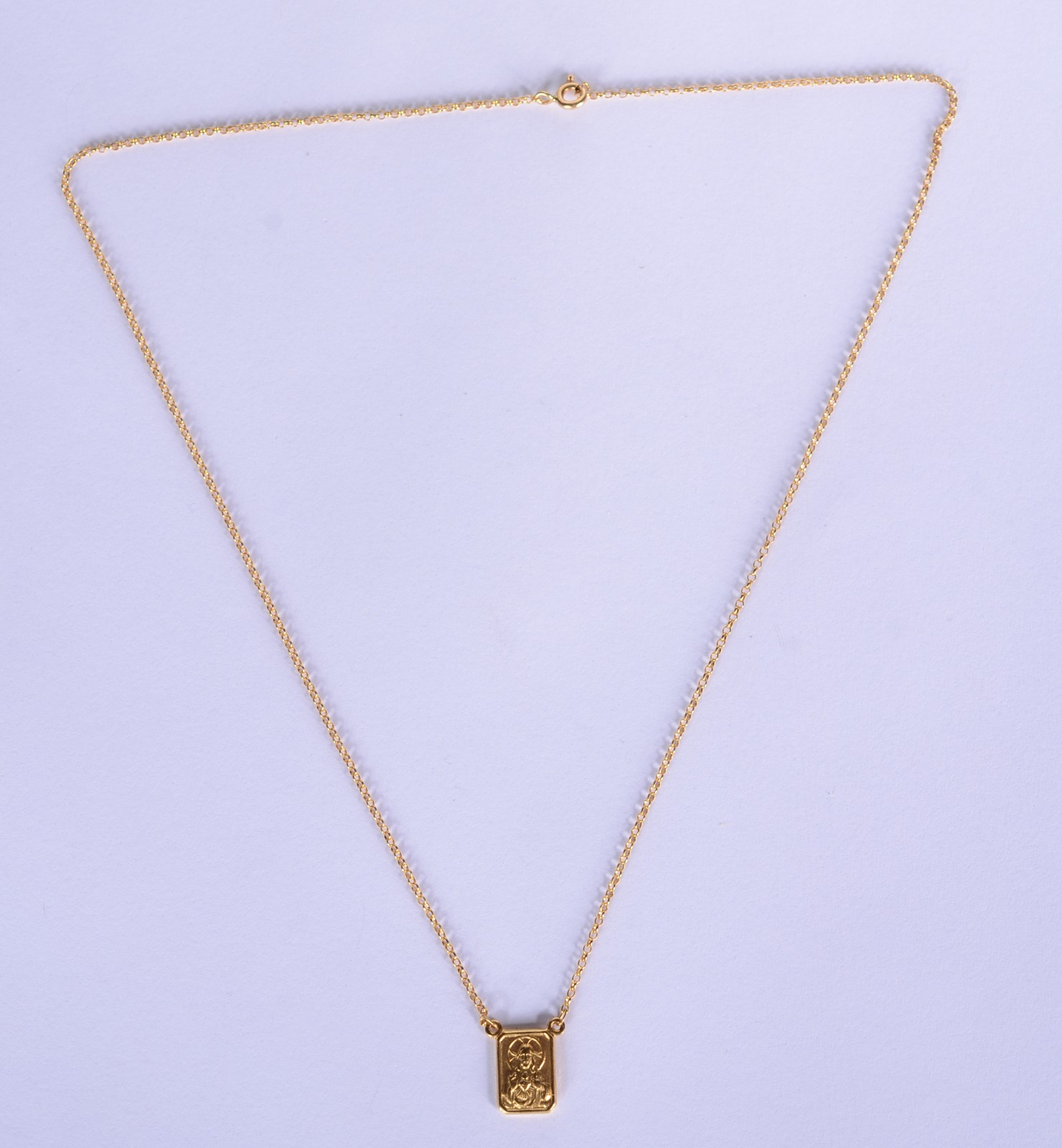 Colar com pendente com figura de Cristo de ouro 18 k., contraste 750... - foto 2 de 6