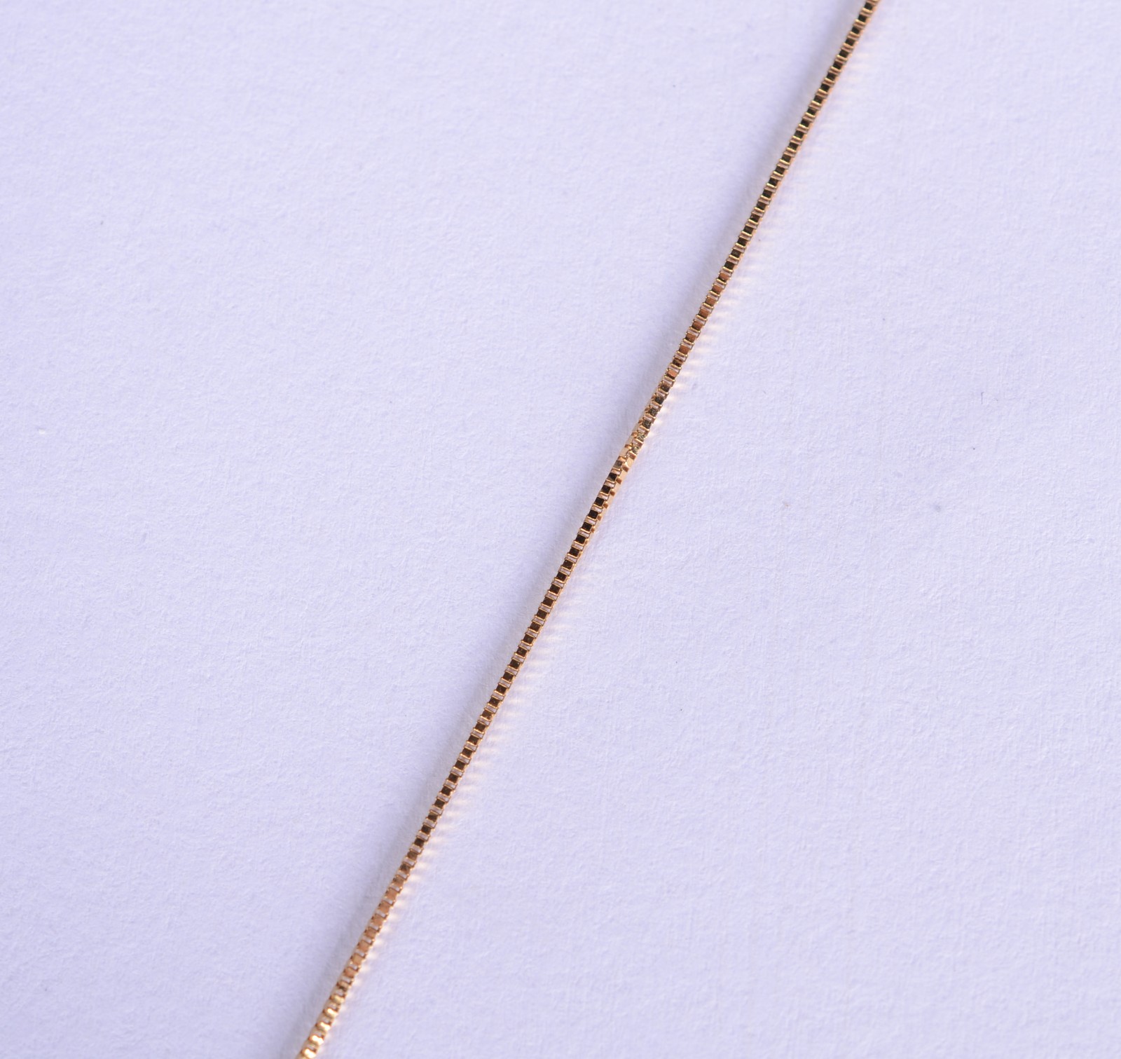 Colar com pendente na forma de coração de ouro 18 k., contraste 750... - foto 4 de 6