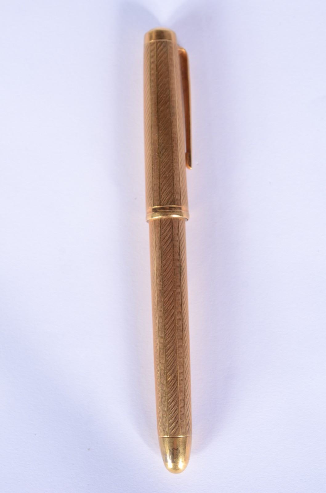 Caneta tinteiro com capa de ouro 18 k., nome e data gravado 1952. - foto 2 de 6