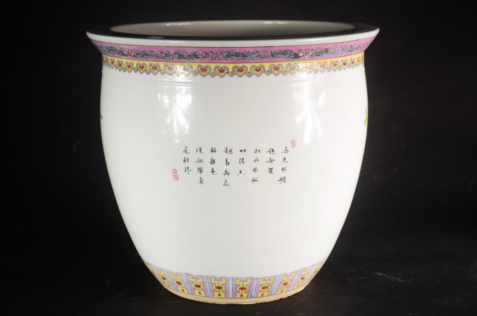 Cachepot de porcelana oriental decorado com flores e aves em... - foto 3 de 5