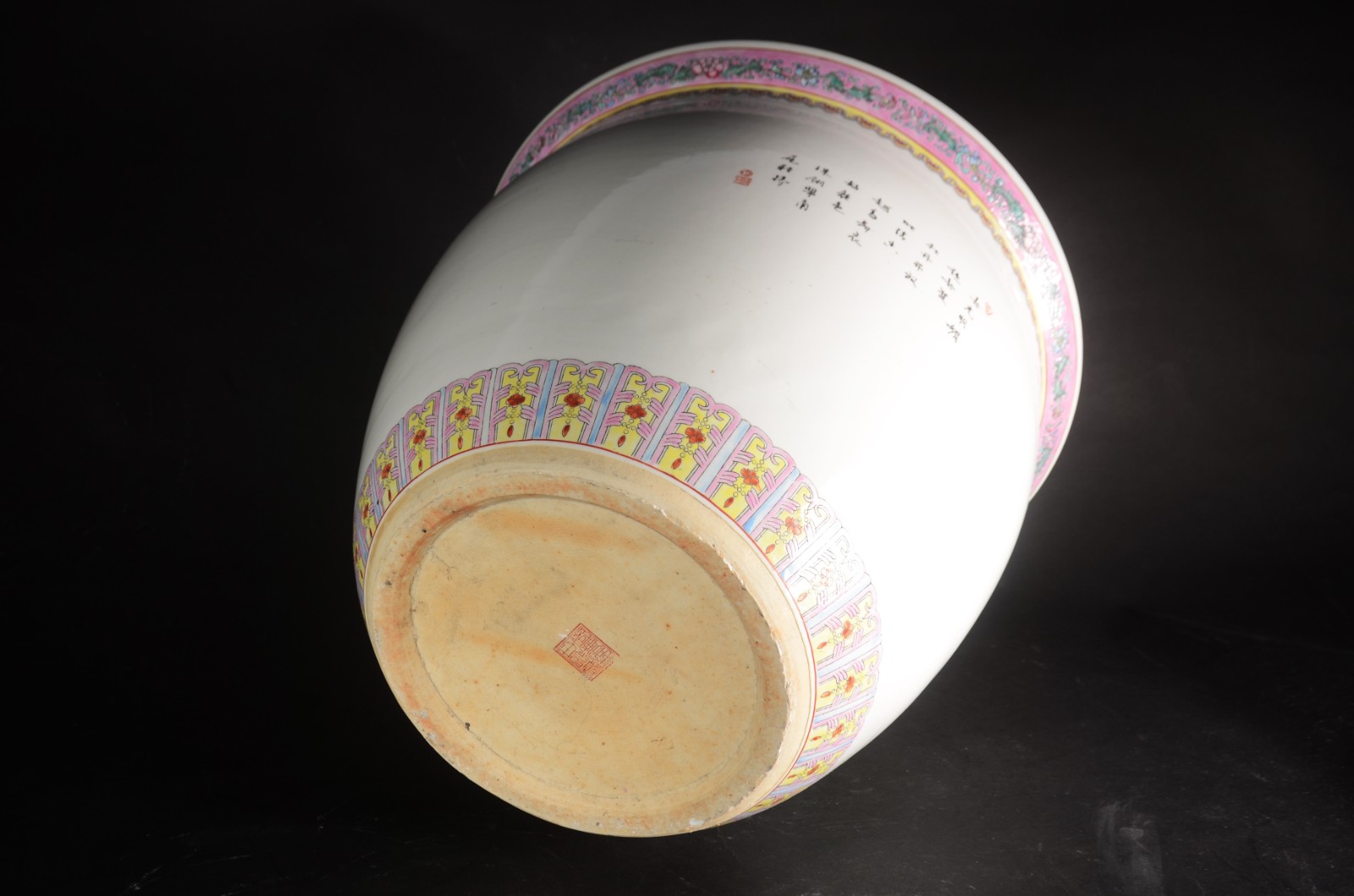 Cachepot de porcelana oriental decorado com flores e aves em... - foto 4 de 5