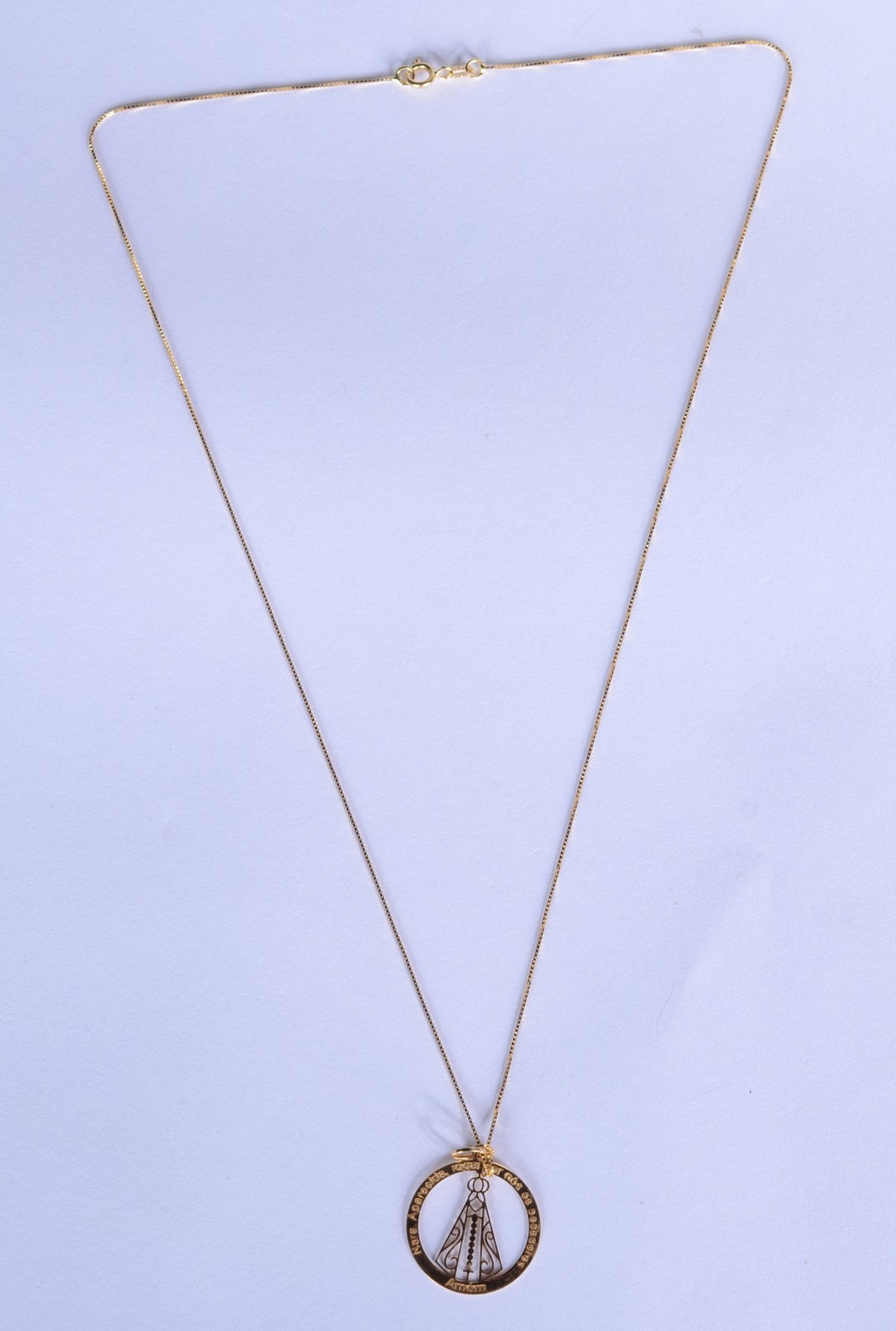 Colar com pendente de Nossa Senhora Aparecida de ouro 18 k... - foto 2 de 4