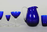 Aparelho de cristal de cor azul sendo:  11 para... - Aparelho de cristal de cor azul sendo:  11 para vinho tinto ( 1 bico ) , 9 para  vinho branco, 8 para champagne ( 4 bicados). 5 para cerveja, 6 ...
